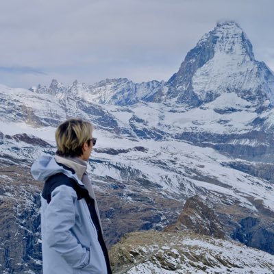 zlliang96's profile picture. 