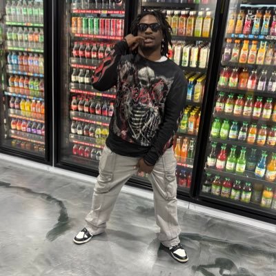 Taysosareacts's profile picture. REAL SCORPIO ♏️ AMOS @TAYSOSAREACTSS SUBSCRIBE TO MY YOUTUBE🤘🏾🐺