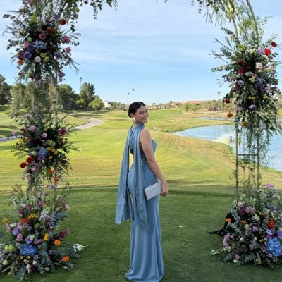 miriechel's profile picture. vivo rápido y lo asimilo a cámara lenta