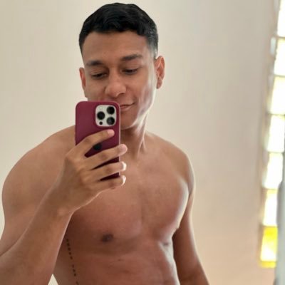 jfiguera27's profile picture. arepa , empanada , malta , pabellón , cachito , la vinotinto rawayana