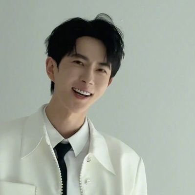 zskyccz's profile picture. 