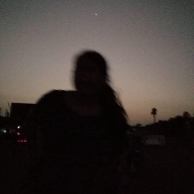 new_weebz's profile picture. detachment is my second name 🙂