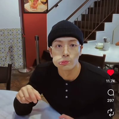 CindyTeamGOT7's profile picture. From the 🏞️ to the 🌊, 🍉 will be 🆓