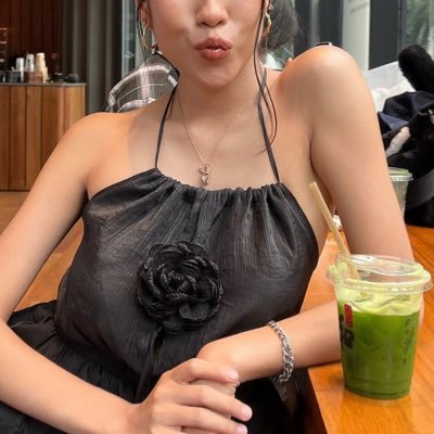 lotwend's profile picture. love on the week(end)  #lot 💋 #ไม่นัด