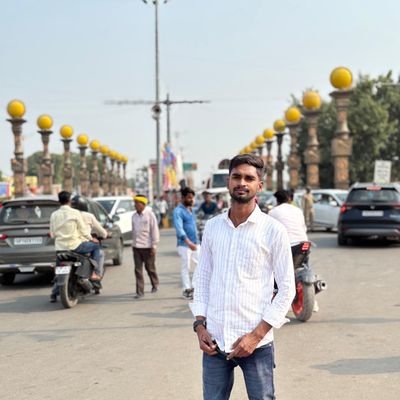 itsdurgesh73's profile picture. || social worker || Socialist || Activist || Politics || Cricket ||