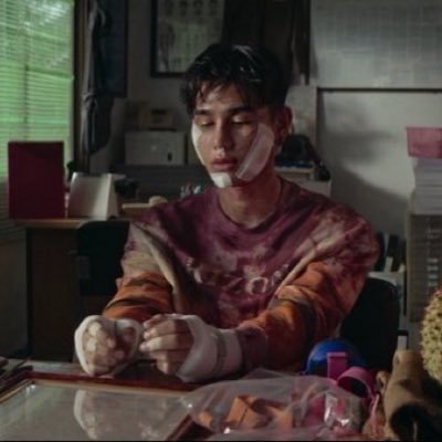 Vltktay's profile picture. What makes us so afraid of all the things we could fear in this world and we pick love !