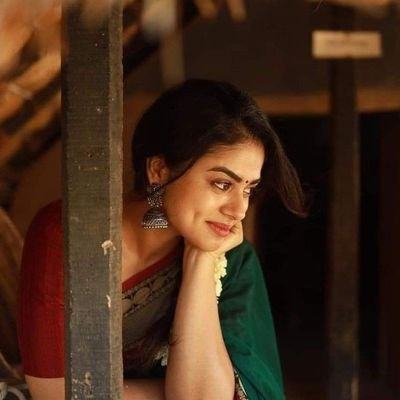 Choudhary5550's profile picture. Never lose your permanent  smile for a temporary person in your life 🧬🤗💕