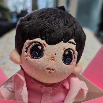 sa1000runnu's profile picture. 나의 별 🌞☀️⭐🌟    나의 비타민🍋 
 @warwanarat  @yinyin_anw
        
덕질 생활은 인워로 수놓기🧵🧶🪡