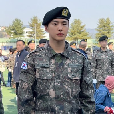 bloomingbouqet's profile picture. until seventeen becomes seventy💎🩵🩷          gasuka sushi, sukanya hoshi🐯