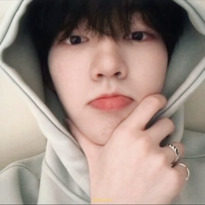 zheyiei's profile picture. 