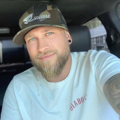 DavidWayne92569's profile picture. Be grateful, Trust, Respect, loyalty fuck up I lose all 3🍡
Calgary 🇨🇦 / USA 🇺🇸 
Rig belber 
😡🤫😕🤬