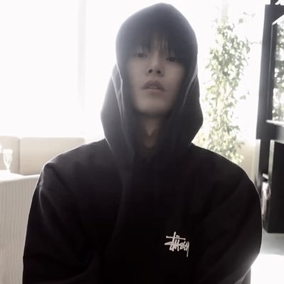 qil9nerq's profile picture. 