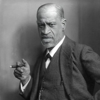 Reviewsandshoes's profile picture. you can talk about me with your sister