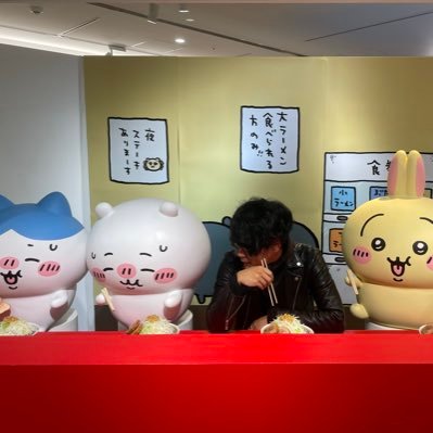 smile_laszlo's profile picture. DSG