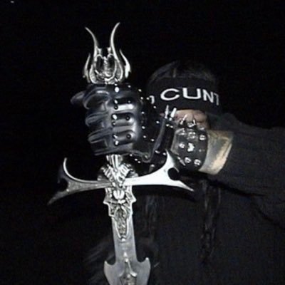 scumbagsh4d's profile picture. 