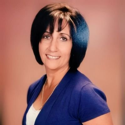 Christelle17877's profile picture. 