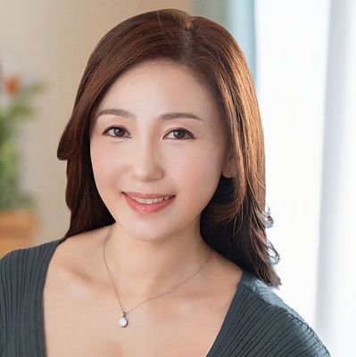 sayakamino555's profile picture. 元Madonna専属女優🐻
リズムプロモーション所属/
2024.11月Madonna様より専属デビューしました🍬
2025,11月より美ノ辺本垢として再スタート🍯