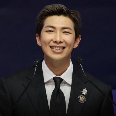 mikjoonie's profile picture. 2019 LY:SY Finale: 'In the galaxy called Bangtan Embroidered are stars called ARMY' | 130613-130709 | 🐨🐿️