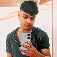 Maneesh (@yad41263yadav) 's Twitter Profile