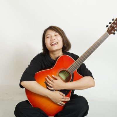 na_sanLv730's profile picture. 撫子と書いて、ななこです🌸ソロシンガーソングライター&ユニット「Lu𖤐Ft」で活動中🎤🎸そのほか料理したりお菓子作ったり絵を描いたりDIYしたり…