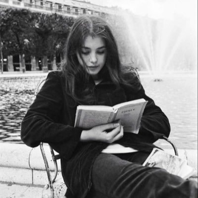 Sunlight044's profile picture. 𝘌𝘯𝘫𝘰𝘺 𝘵𝘩𝘦 𝘭𝘪𝘵𝘵𝘭𝘦 𝘵𝘩𝘪𝘯𝘨𝘴 𐙚 𝄞