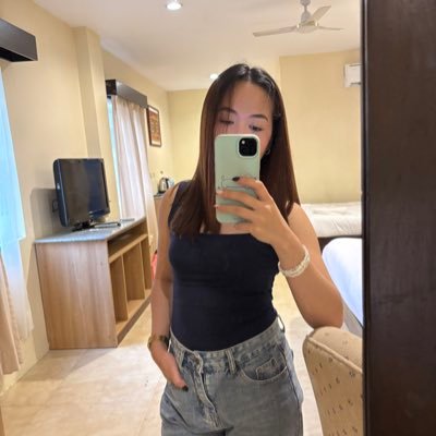 jylyynn's profile picture. still looking for that cosmic purpose