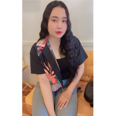 12jarinya's profile picture. 