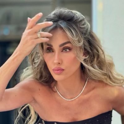 alesi_pb's profile picture. 