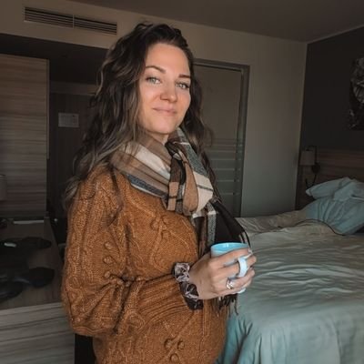 SolanaGypsy's profile picture. My portfolio is bullish, my passport is full. Living the life Solana built. Next stop: ✈️