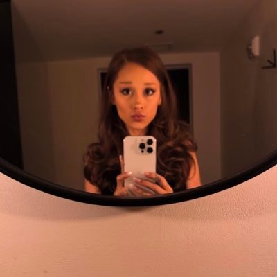 oneluvsbutera's profile picture. hope u know that i love u more. always have n always will. -;fan acc