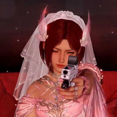 tiara_perla's profile picture. “She’s part magic, part chaos.”