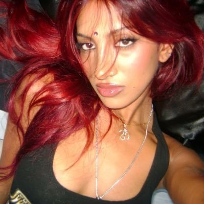 yunhocalica's profile picture. carnaval, celtics e kpop 🍻