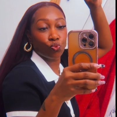 _KashBreezy's profile picture. 10.12