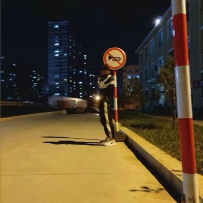 zhuang52300's profile picture. 183 44👟 QQ微信🚪20｜原味｜福利视频｜1对1｜等等      要啥需要直接加