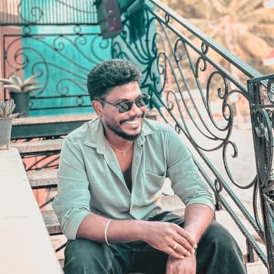 aravindbob's profile picture. #TVK Member virtual warrior I'm hardcore fan of #vijay na 💪 Nd I❤️‍🔥 Music🎶 #FranceTeam #PSG #HalaMadrid #KBfc ⚽ #Mi 🏏 #Zidane #Mbappe #Sachin #rohit.