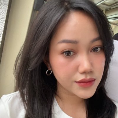 platipuspitaaa's profile picture. ⚠️ New Account