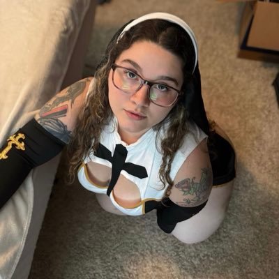 CamilaWaston's profile picture. single and fun to chat with🥹💞