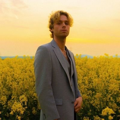 bIoom5sos's profile picture. 🍕