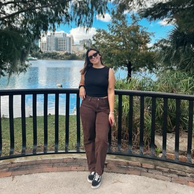 nnicolereffi's profile picture. 1891