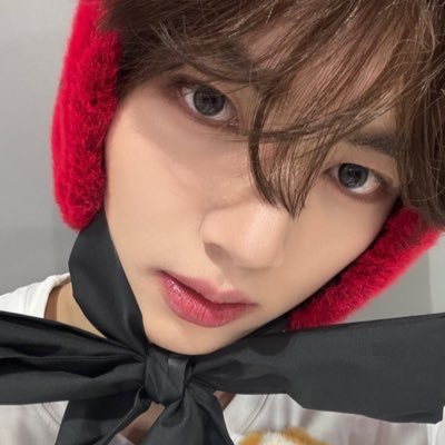 binghualover's profile picture. think i got a fever yeah she calling me a heater ♪ @rikusakus ♡ ( #심콩즈 )