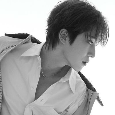 fraiseternelle's profile picture. ⠀⠀⠀⠀⠀⠀⠀⠀⠀⠀⠀⠀°   🌗     .     ⅄     𝗲𝗰𝗹𝗶 : 𝗉𝗌𝖾  ◌    𖥔⠀⠀⠀⠀ ⠀⠀⠀⠀⠀⠀⠀⠀⠀⠀⠀  を  あ      ◝      𝗆𝗈𝗈𝗇 𖬺 𝘀𝘂𝗻     ◐⃘⠀ּ