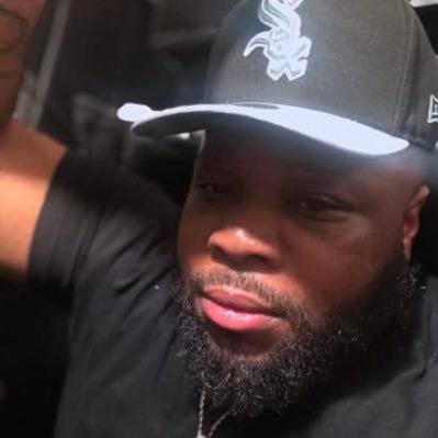 uuirdz's profile picture. 𝙻𝚒𝚖𝚒𝚝𝚎𝚍 𝚎𝚍𝚒𝚝𝚒𝚘𝚗. 𝙷𝚊𝚗𝚍𝚕𝚎 𝚠𝚒𝚝𝚑 𝚌𝚊𝚛𝚎.