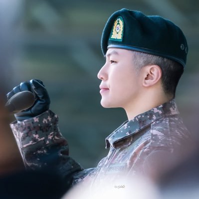 iezzyice's profile picture. ☺️ #iezzyview