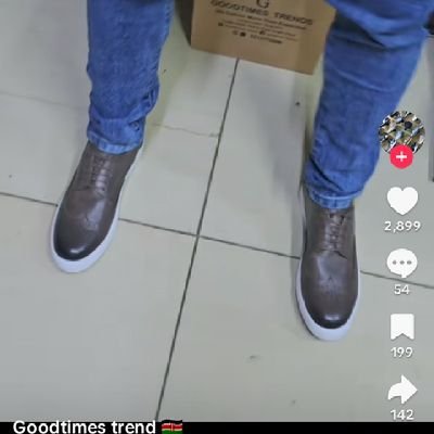 kujitumasikuzot's profile picture. yes