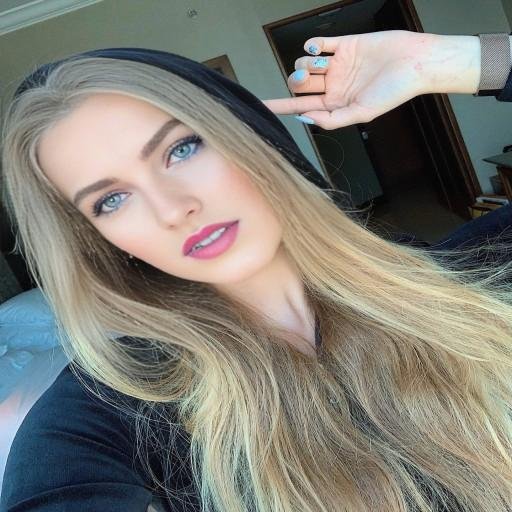 yshathw97949's profile picture. 