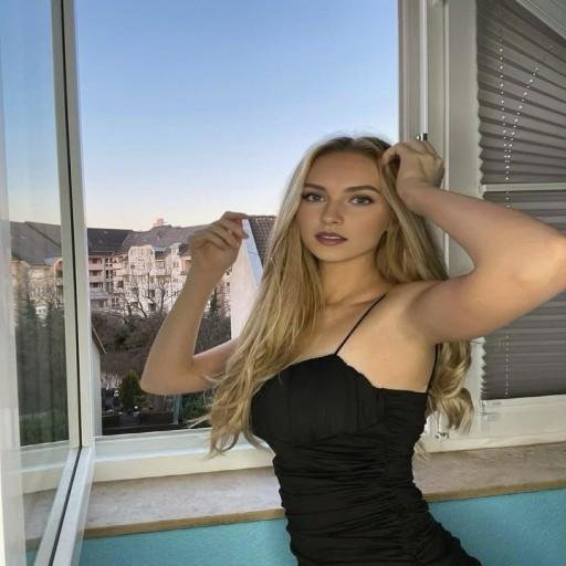 x3hq817581's profile picture. 