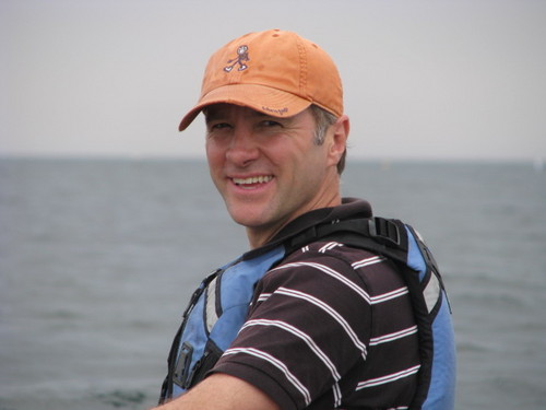 Specialist adventure-based Train-the-Trainer. Founder of playmeo, author of two top-selling activity books, keynote speaker, fun-seeker & father.