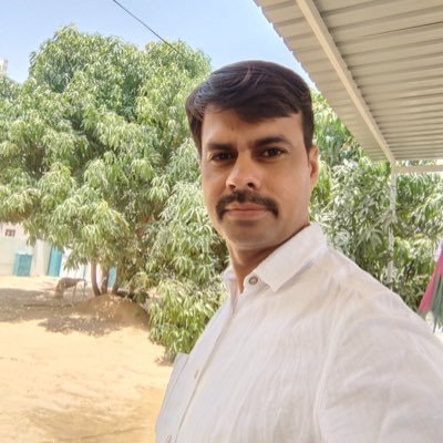 TheAkhilGill's profile picture. शिक्षा विभाग,राजस्थान सरकार।                                            
शर्त यही है कि जिंदगी बेशर्त जीनी है।👍🙏