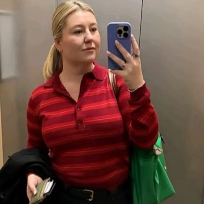 alexiapanda001's profile picture. 