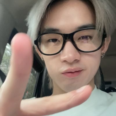 pukkxpikii's profile picture. เลามานก้อแค่ไลค์ยู ถั่วติม สตาร์มี่ อาร์มี่ จนๆคนนึง🫵🏼😔